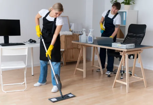 Nettoyage de bureau professionnel à Laveissière
